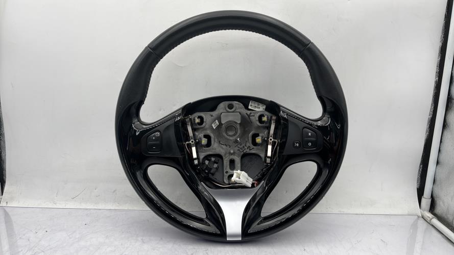 Volant RENAULT CLIO 4 PHASE 1 Essence