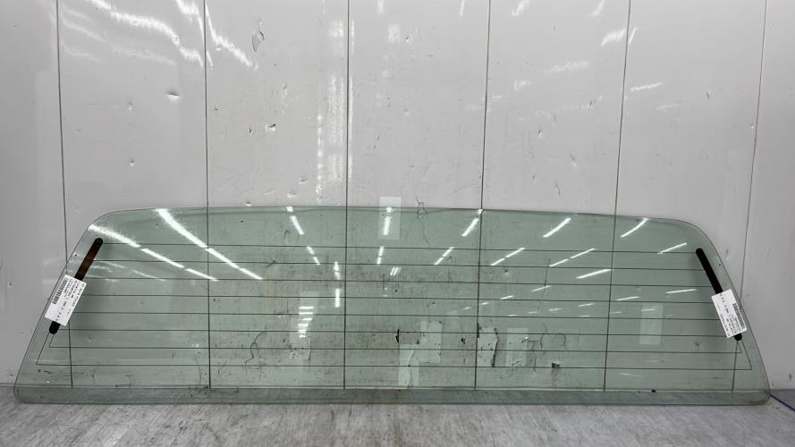 Lunette arriere MITSUBISHI L 200 2 Diesel