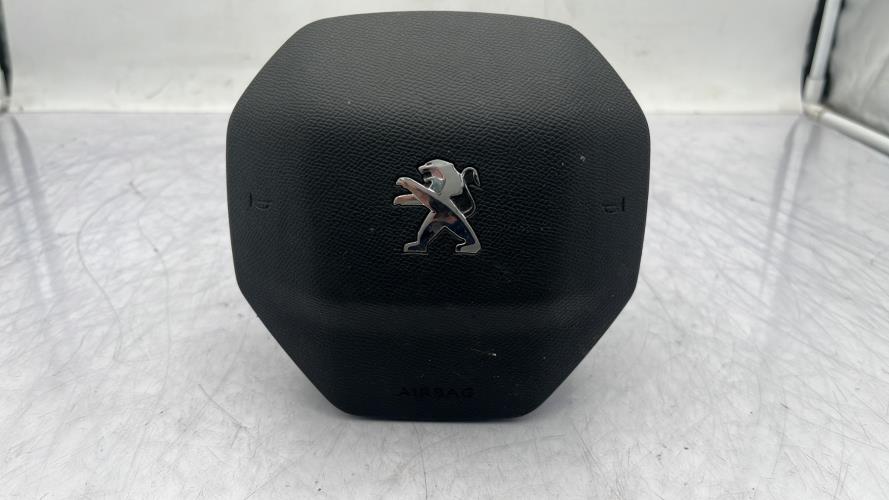 Air bag conducteur PEUGEOT 208 2 PHASE 1 Essence