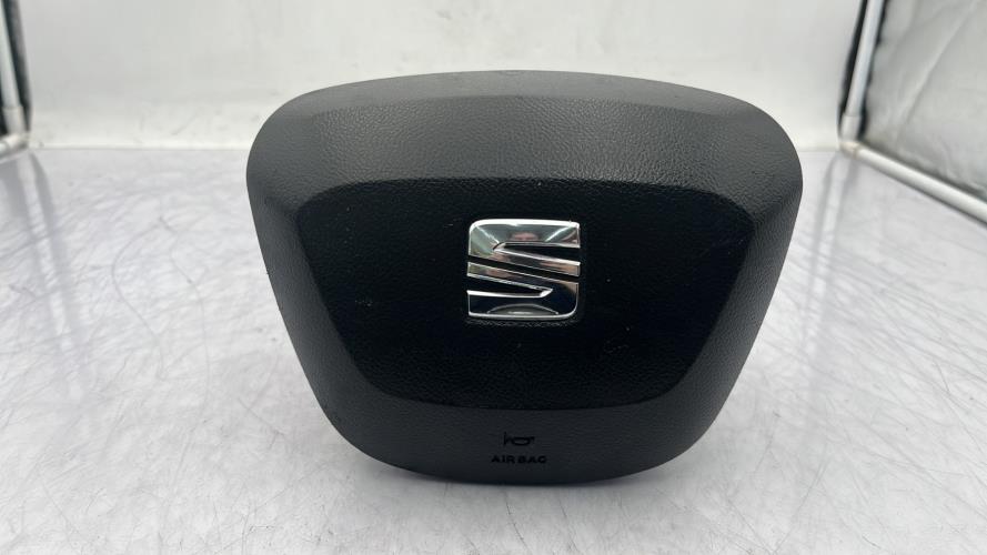 Air bag conducteur SEAT IBIZA 4 PHASE 2 Essence