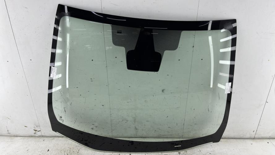 Pare brise NISSAN MICRA 5 Essence