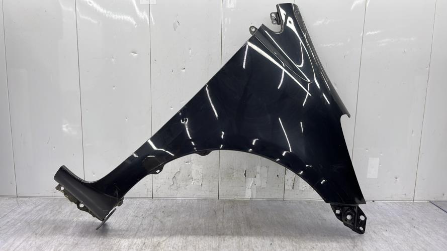 Aile avant droit TOYOTA IQ Essence