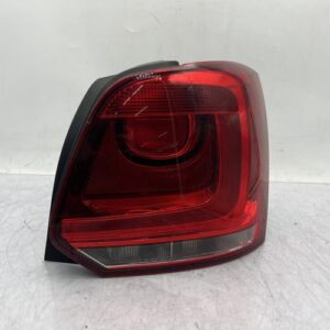 Feu arriere principal droit (feux) VOLKSWAGEN POLO 5 PHASE 1 Diesel