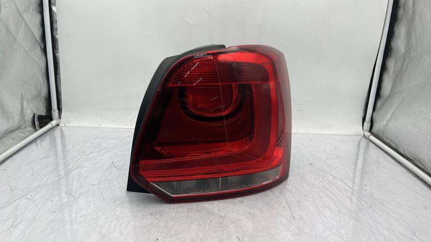 Feu arriere principal droit (feux) VOLKSWAGEN POLO 5 PHASE 1 Diesel