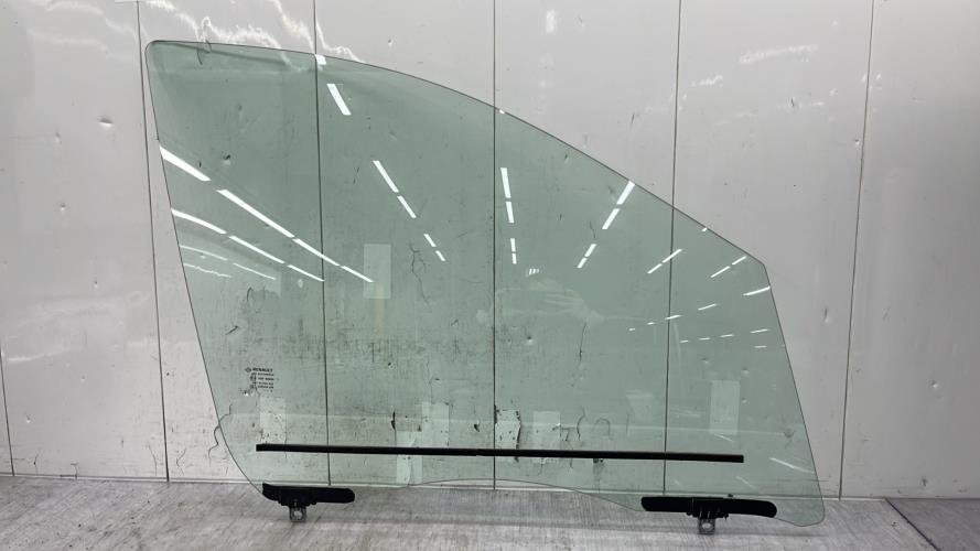 Vitre avant droit RENAULT GRAND SCENIC 3 PHASE 3 Diesel