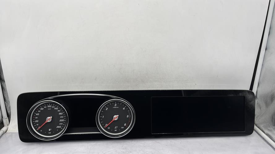 Compteur MERCEDES CLASSE E 213 PHASE 1 BREAK Diesel