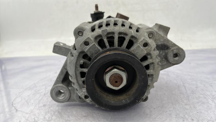 Alternateur TOYOTA IQ Essence