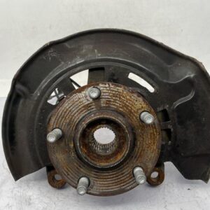 Fusee avant gauche TOYOTA VERSO PHASE 1 Diesel