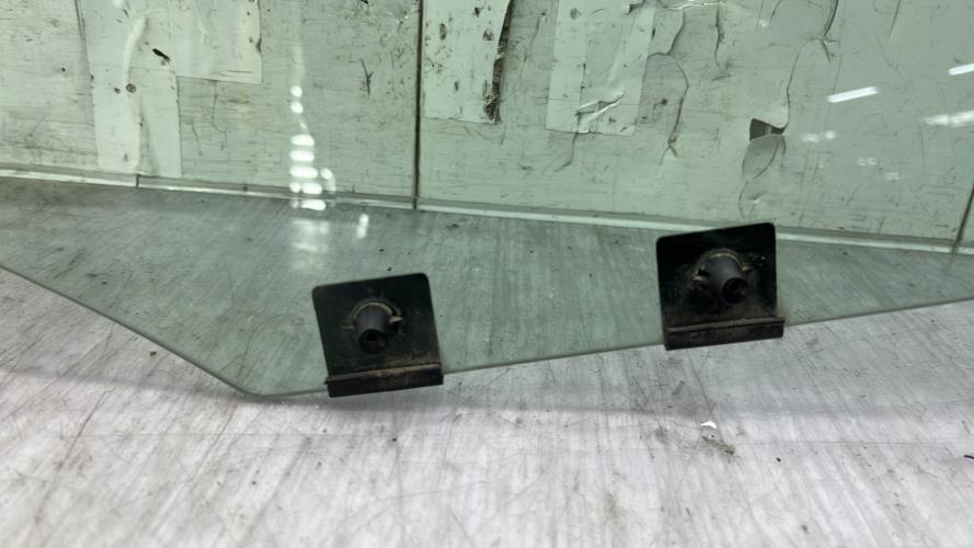 Vitre avant droit RENAULT CLIO 4 PHASE 1 Essence