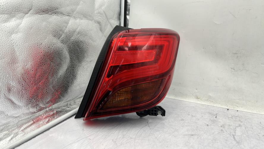 Feu arriere principal droit (feux) TOYOTA YARIS 3 PHASE 2 Essence/Hybride