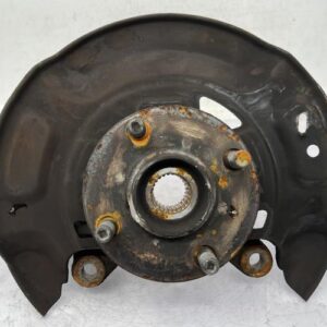 Fusee avant gauche TOYOTA YARIS 2 PHASE 1 Diesel