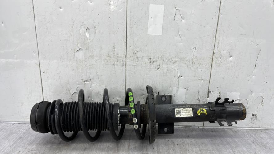 Amortisseur avant droit VOLKSWAGEN POLO 5 PHASE 2 Diesel