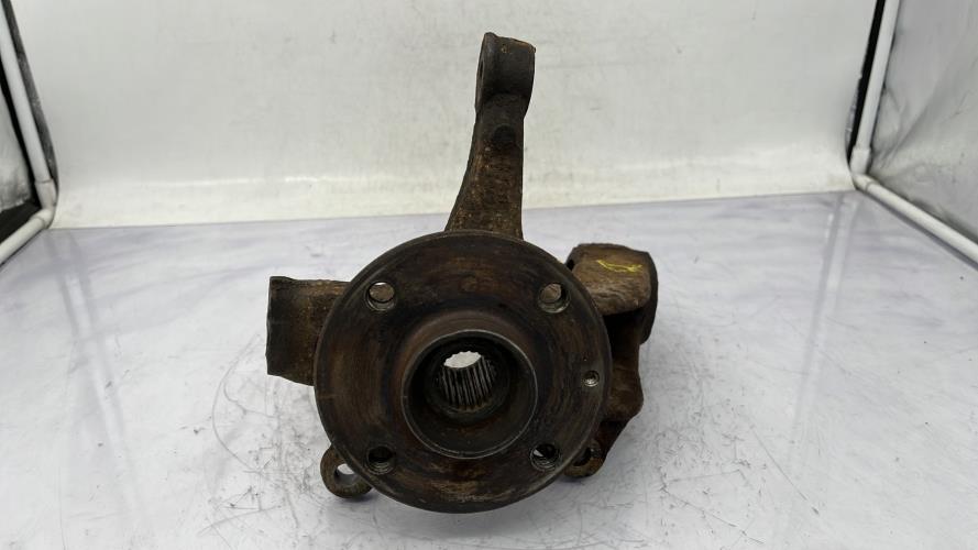 Fusee avant droit TOYOTA AYGO 1 PHASE 2 Diesel