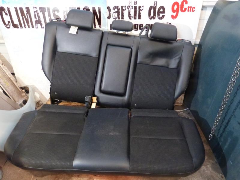 Banquette arriere CITROEN C4 AIRCROSS Diesel