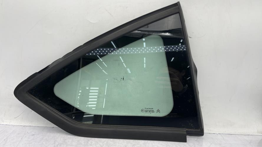 Custode arriere droit CITROEN C4 1 PHASE 1 Diesel