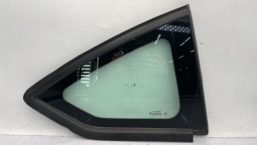 Custode arriere droit CITROEN C4 1 PHASE 2 Diesel