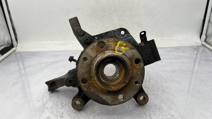 Fusee avant gauche RENAULT CAPTUR 1 PHASE 1 Diesel