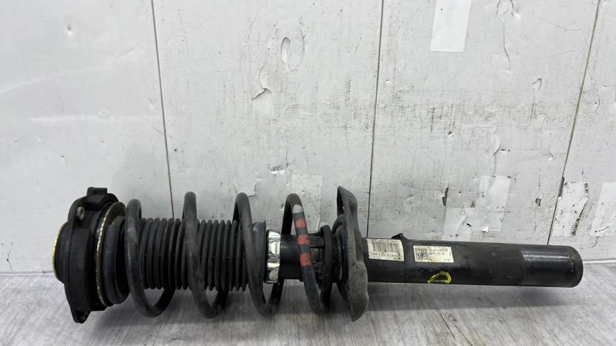 Amortisseur avant droit VOLKSWAGEN GOLF 6 Diesel