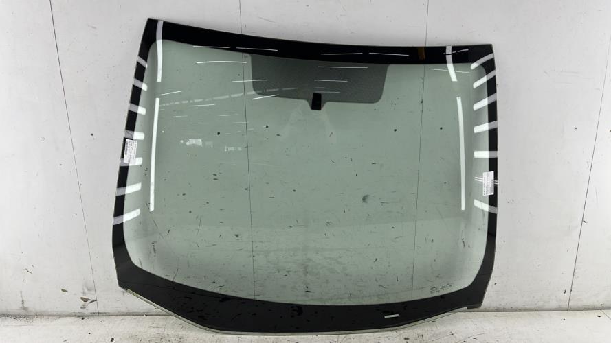 Pare brise NISSAN MICRA 5 Essence