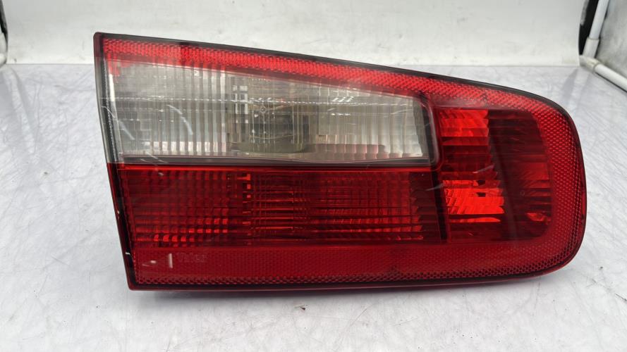 Feu arriere secondaire gauche (feux) RENAULT LAGUNA 2 PHASE 1 Diesel