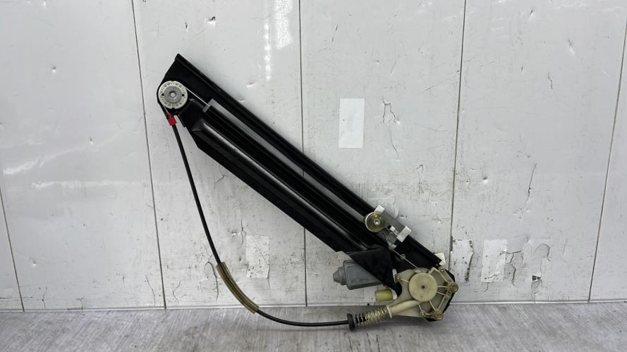 Leve vitre electrique arriere droit BMW SERIE 5 E39 PHASE 2 Diesel