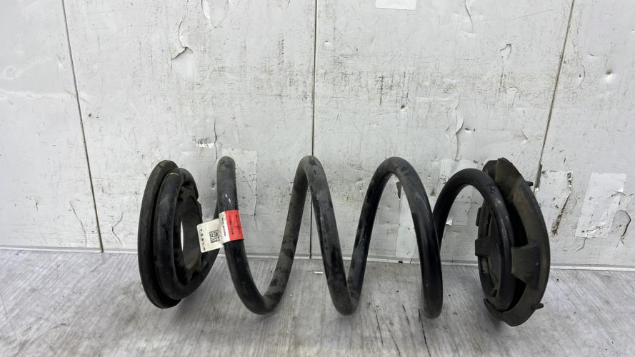 Ressort de suspension arriere droit TESLA MODEL 3 5YJ3 Electricité