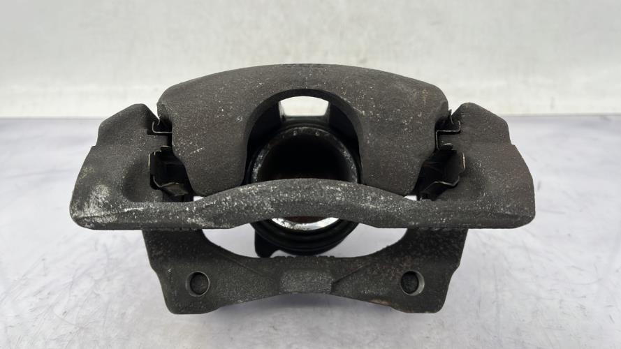 Etrier avant droit (freinage) NISSAN MICRA 5 Essence