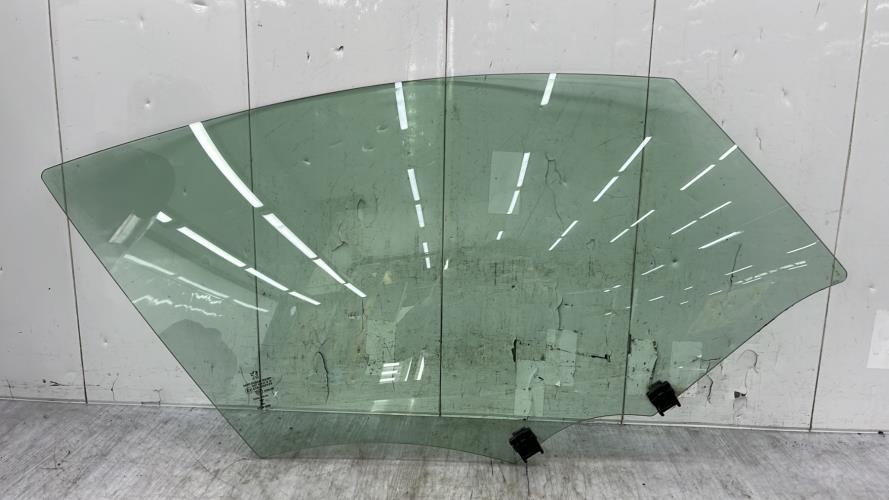 Vitre avant droit PEUGEOT 508 1 SW PHASE 1 BREAK Diesel