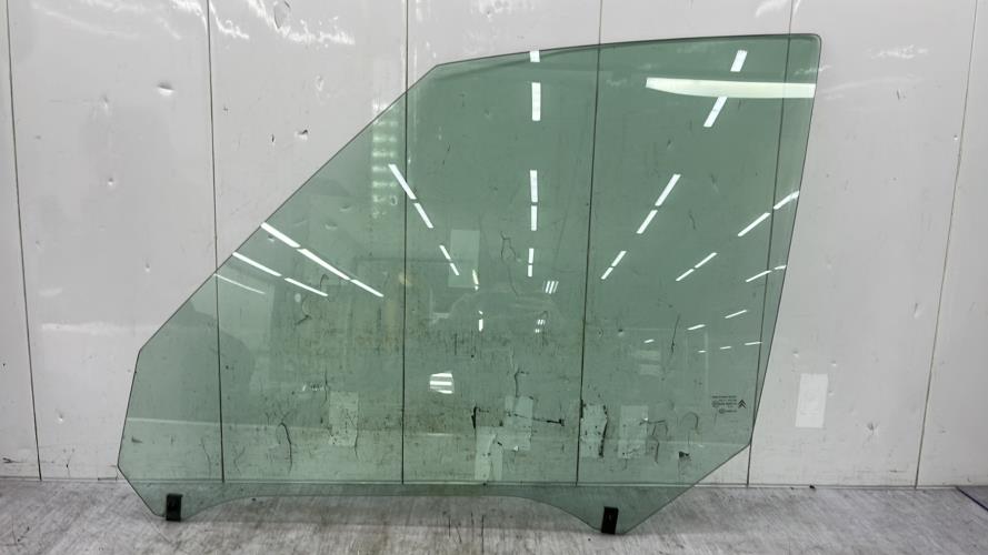 Vitre avant gauche CITROEN C4 PICASSO 1 Diesel