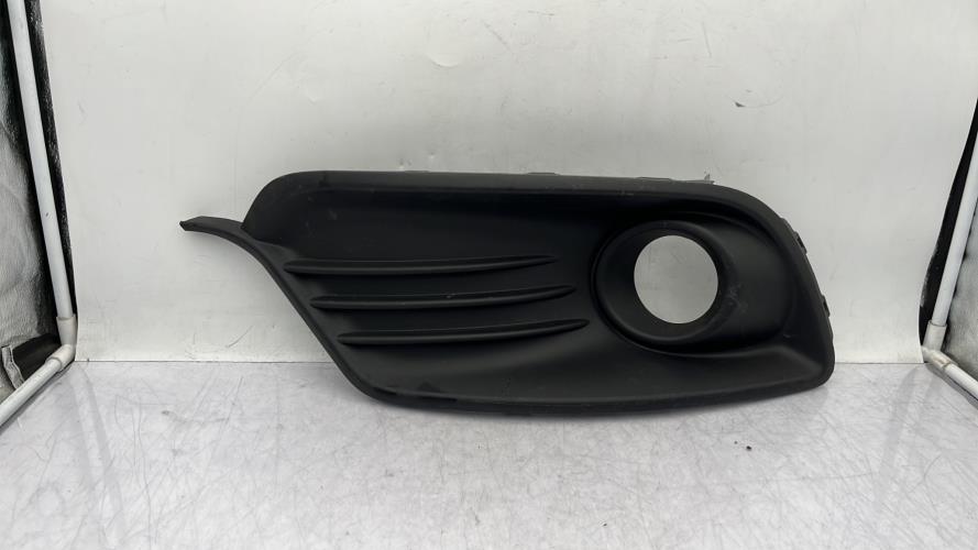 Enjoliveur anti brouillard RENAULT MEGANE 3 PHASE 3 Diesel