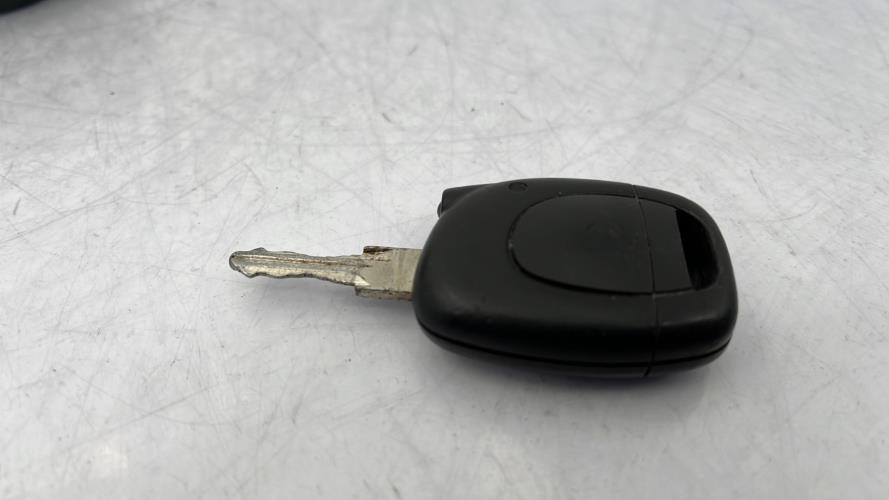 Bouchon de carburant RENAULT TWINGO 1 PHASE 2 Essence