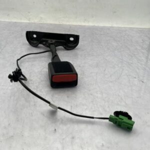 Attache ceinture avant droit DACIA DUSTER 2 PHASE 2 Diesel