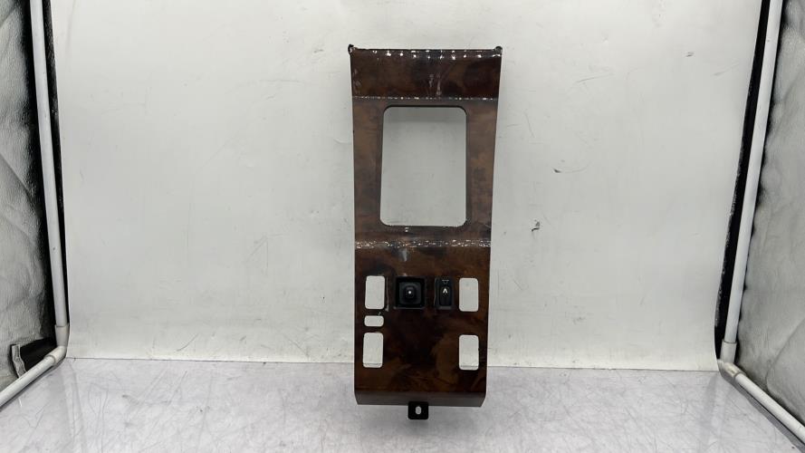 Revetement MERCEDES 300 W124 PHASE 1 Essence