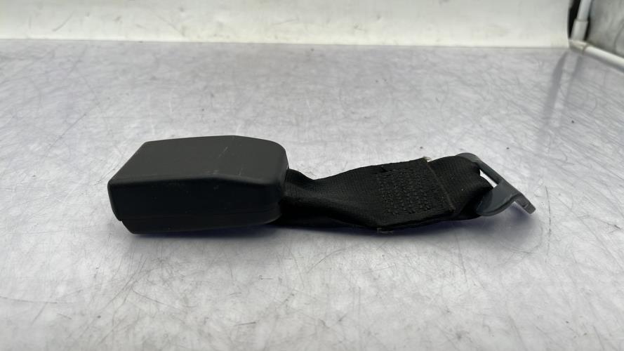 Attache ceinture avant droit CITROEN SAXO PHASE 2 Diesel