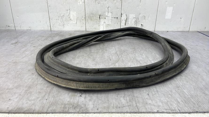 Joint de coffre DACIA DUSTER 2 PHASE 2 Diesel