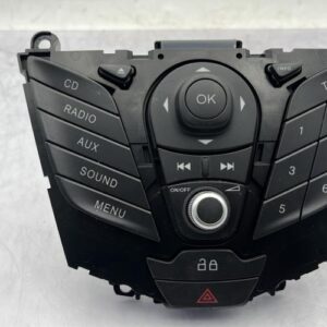 Facade autoradio FORD FIESTA 6 PHASE 2 Essence