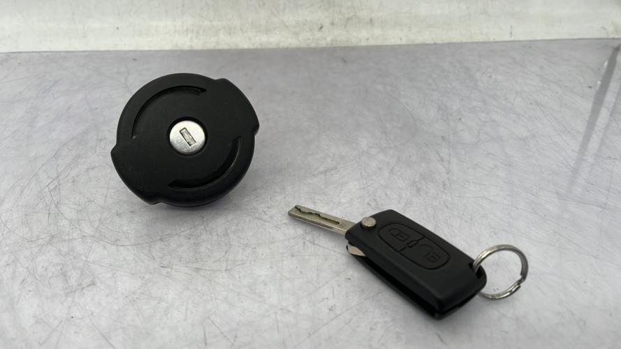 Bouchon de carburant PEUGEOT 308 1 PHASE 2 Diesel