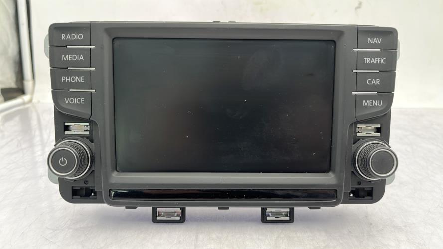 Ecran GPS VOLKSWAGEN POLO 5 PHASE 2 Essence