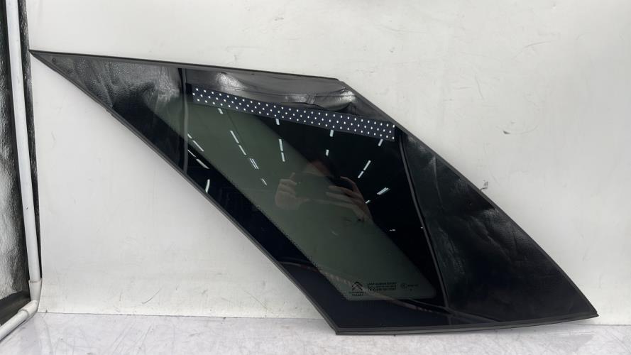 Custode arriere gauche CITROEN C4 PICASSO 2 PHASE 2 Diesel