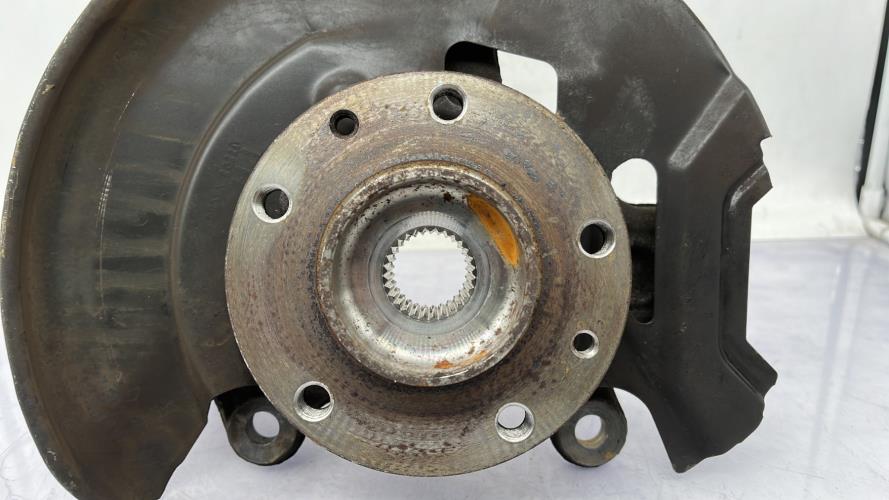 Fusee avant gauche RENAULT KADJAR PHASE 2 Essence