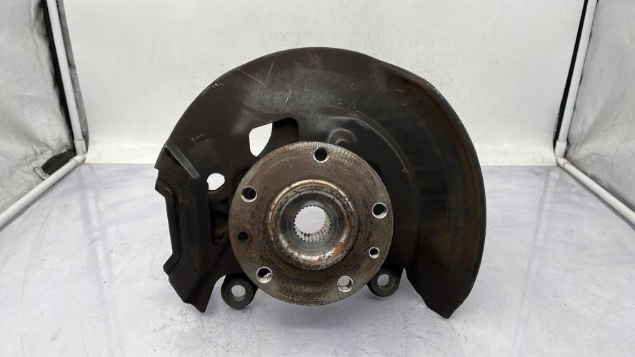 Fusee avant droit RENAULT KADJAR PHASE 2 Essence