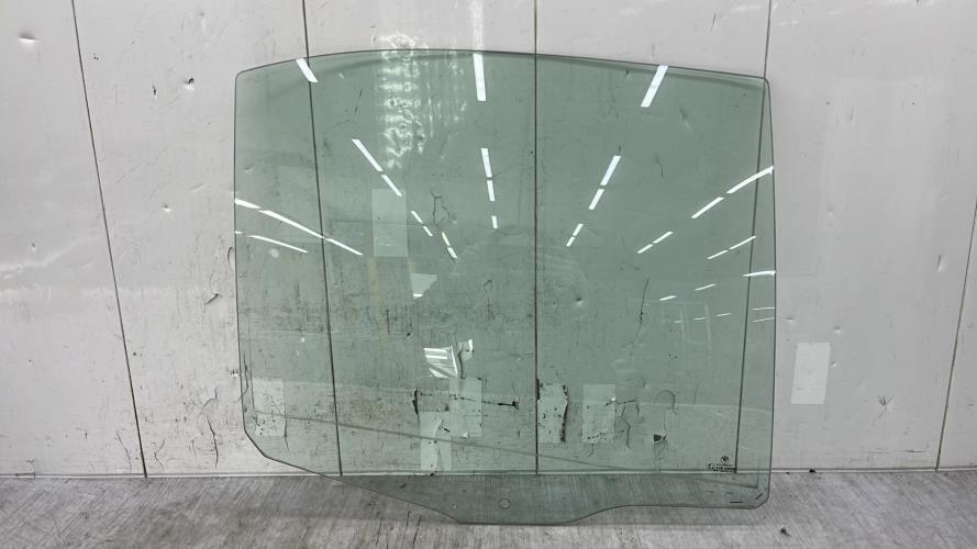 Vitre arriere droit BMW SERIE 5 E39 PHASE 2 Diesel