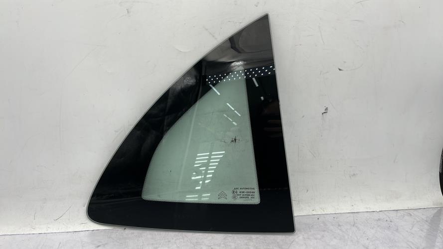 Custode arriere droit CITROEN C3 2 PHASE 1 Essence