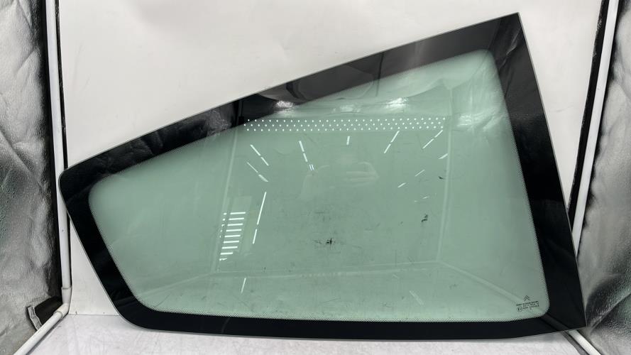 Custode arriere droit CITROEN C2 PHASE 1 Essence