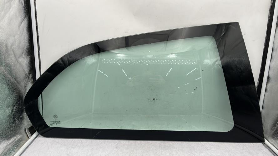 Custode arriere droit ALFA ROMEO 147 PHASE 2 Diesel