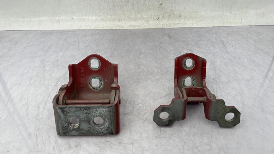 Charniere de porte avant gauche RENAULT TWINGO 2 PHASE 1 Essence