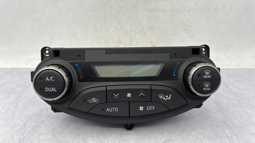 Commande chauffage TOYOTA YARIS 3 PHASE 2 Essence/Hybride