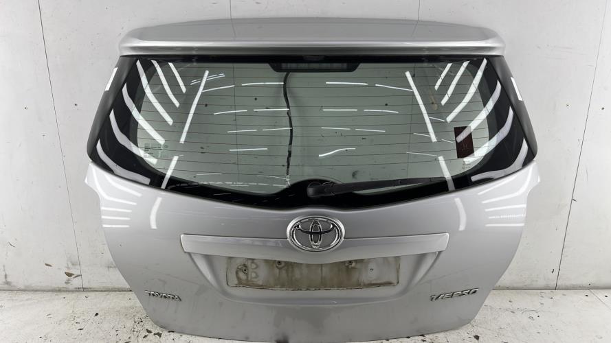 Malle/Hayon arriere TOYOTA VERSO PHASE 1 Diesel