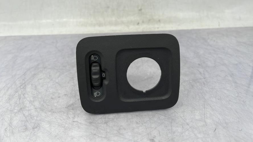 Commande de reglage hauteur de phare RENAULT CLIO 2 PHASE 1 Essence