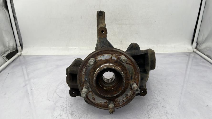Fusee avant droit FORD C-MAX 2 PHASE 1 Diesel